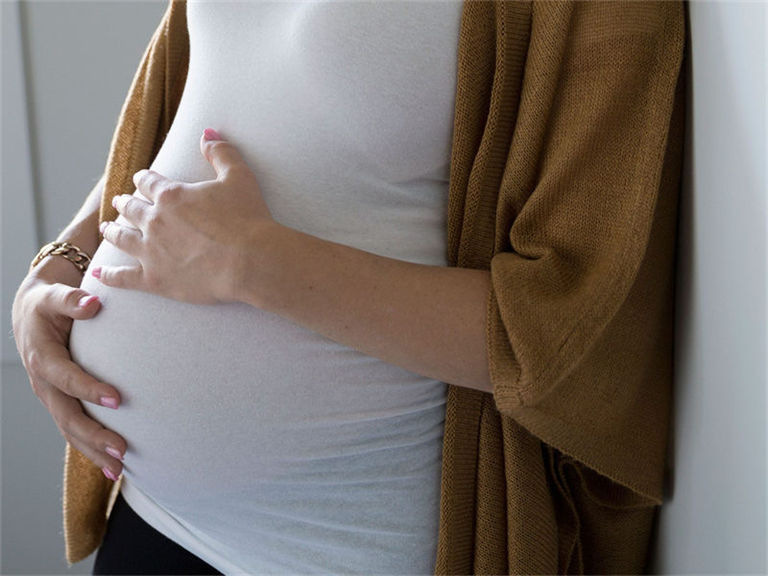 2.ģ�����ں���̥��ֲ